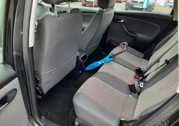 Seat Altea XL cena 23900 przebieg: 260972, rok produkcji 2011 z Pniewy małe 667